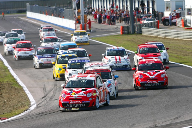 Photo of TROFEO ABARTH 500 – Salvatore Tavano e il Team Campana Corse by Rangoni Motorsport mantengono saldamente il primato in classifica