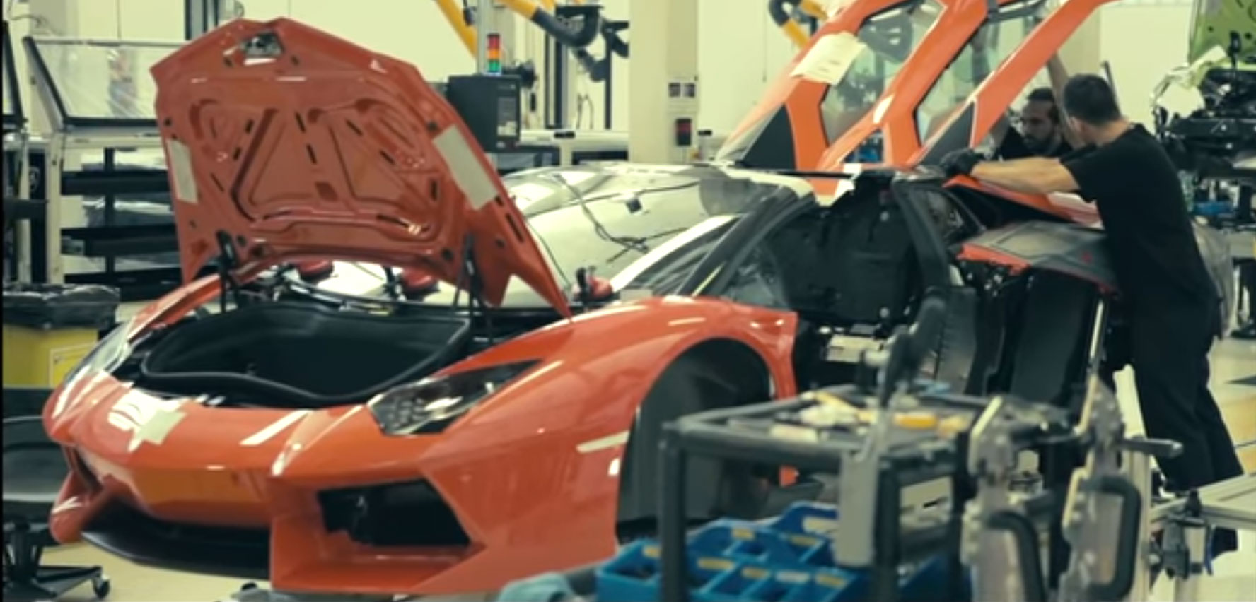 Photo of VIDEO – Automobili Lamborghini