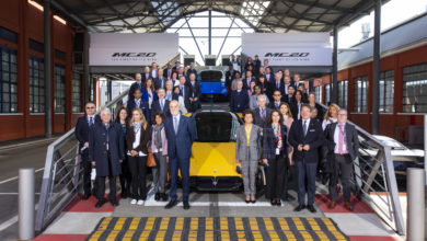 Photo of Gli Ambasciatori di tutto il mondo in visita allo storico stabilimento Maserati a Modena