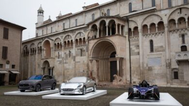 Photo of Maserati al Motor Valley Fest: “Levante, Ghibli e Quattroporte Trofeo, le ultime sono da collezione”. Il futuro del Tridente è elettrico